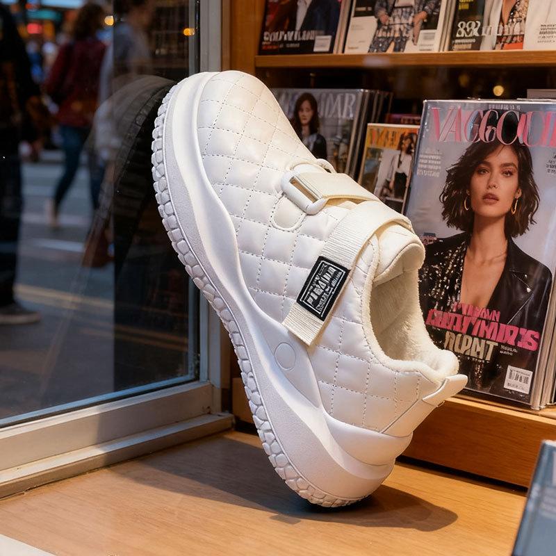 Winter Fluffy Shoes Women's Winter New Fashion Versatile Velvet Bean Warm Cotton Shoes