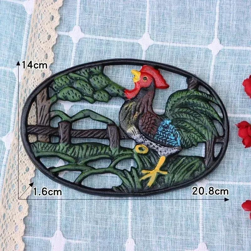 Cadre Isolant Rooster Rétro Peint en Fonte Tasses Casseroles Bols Assiettes Tapis de Repas Ronds Décoration de Cuisine Maison Ornements Artisanaux