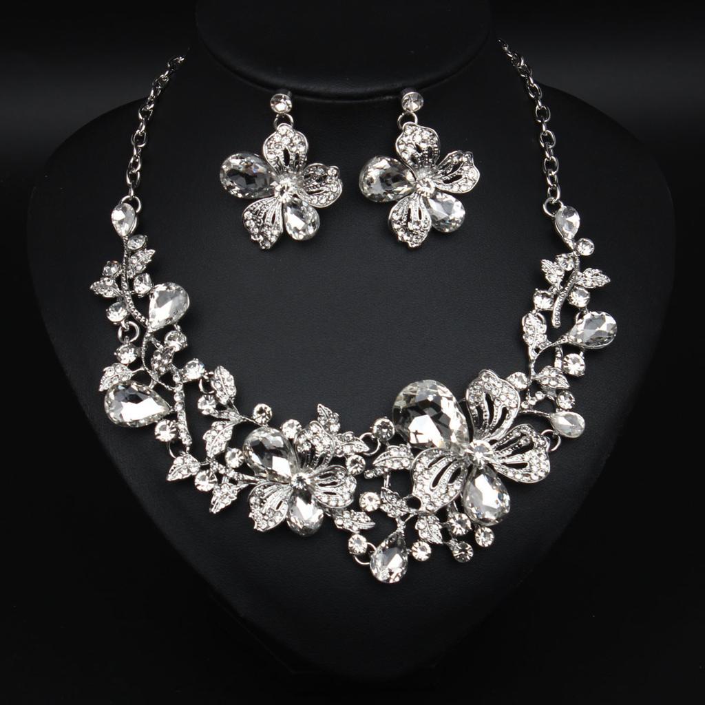 2026 Fashion European and American Gemstones Flower Crystal Necklace Earrings Set Banquet Dress Bridal Women's Jewelry