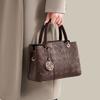 Bolso Rojo de Lujo Ligero de Gama Alta Atmosférico Bolso de Mano para Novia Boda Bolso de Hombro de Moda Versátil