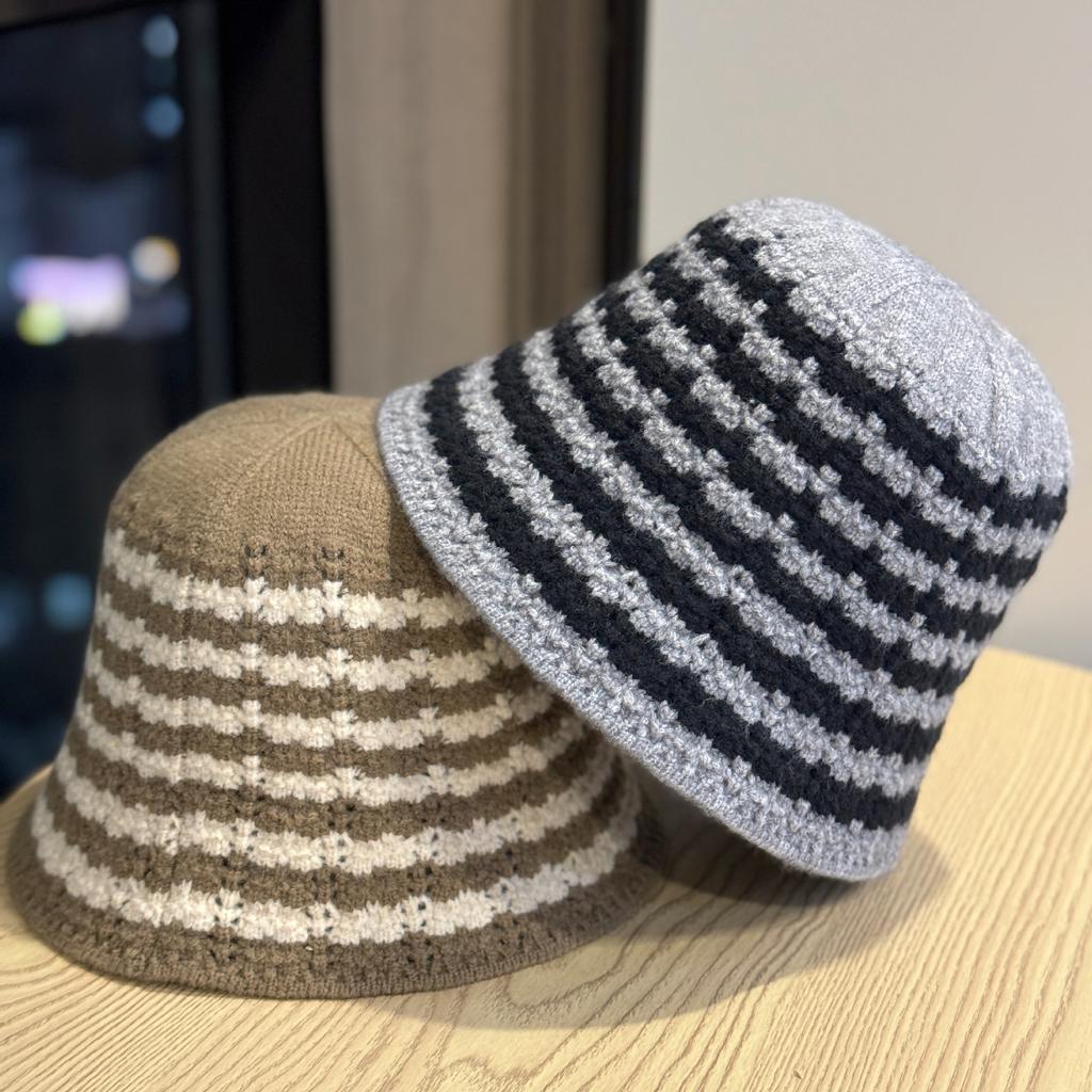 New Hat Women's Knitted Fisherman Hat Women's Autumn and Winter Korean Striped Plaid Basin Hat Warm and Versatile Fashionable Bucket Hat