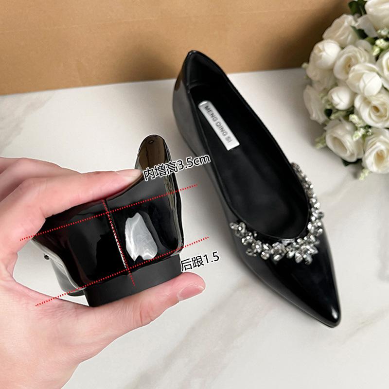The inner height is not tired of feet, rhinestone sequins, flower shoes, flat heels, women's shoes, versatile pointed single shoes, soft soles