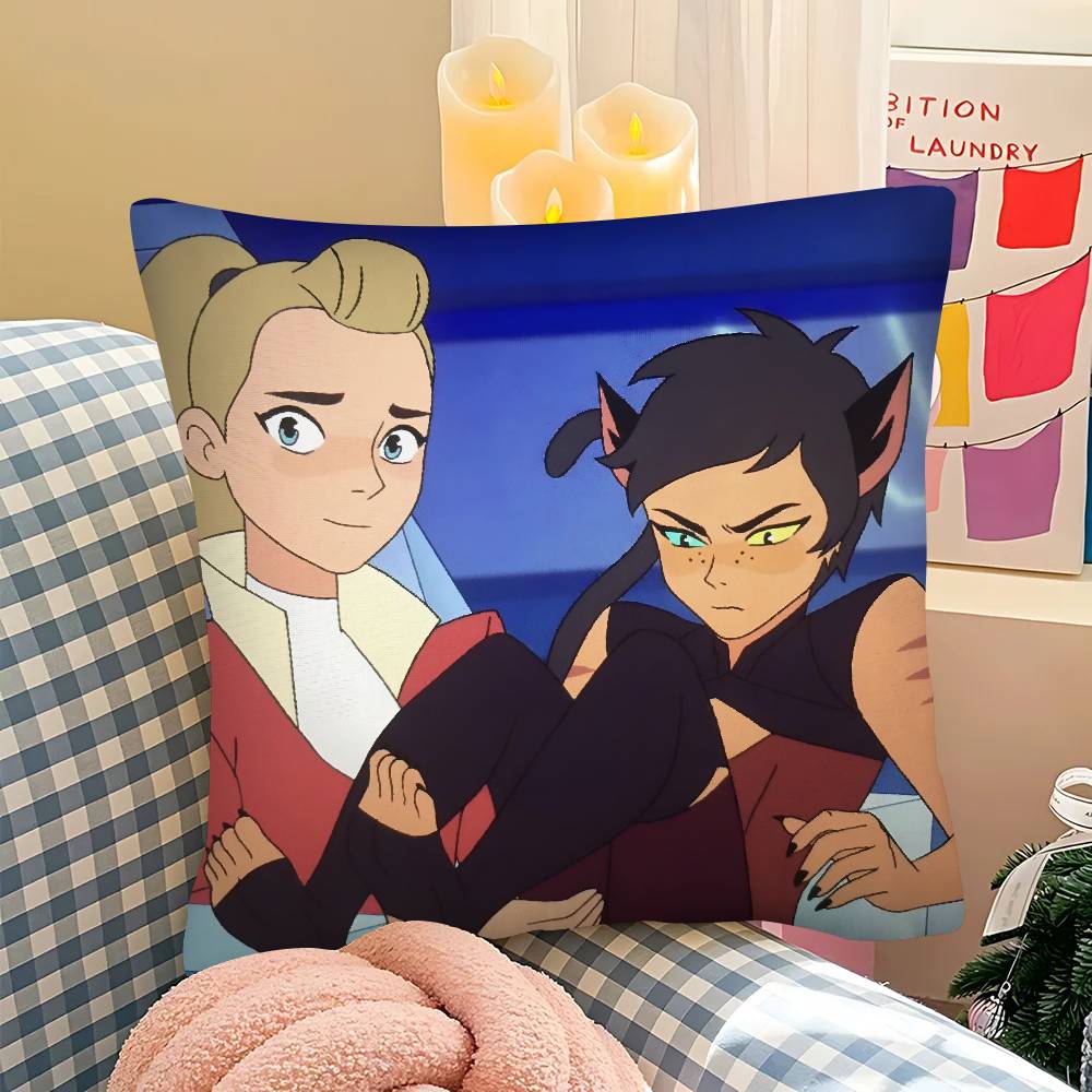 Pc CCatradora Shera Vintage Anime Pillow Case Fashion Square Pillowcase Bedroom Sofa Room Ins Decoration Leisure