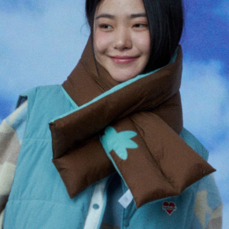 

RECLOW GIN PADDING MUFFLER MINT CHOCOLATE PACKAGE BOX (gift wrapping available) (5,000 won)