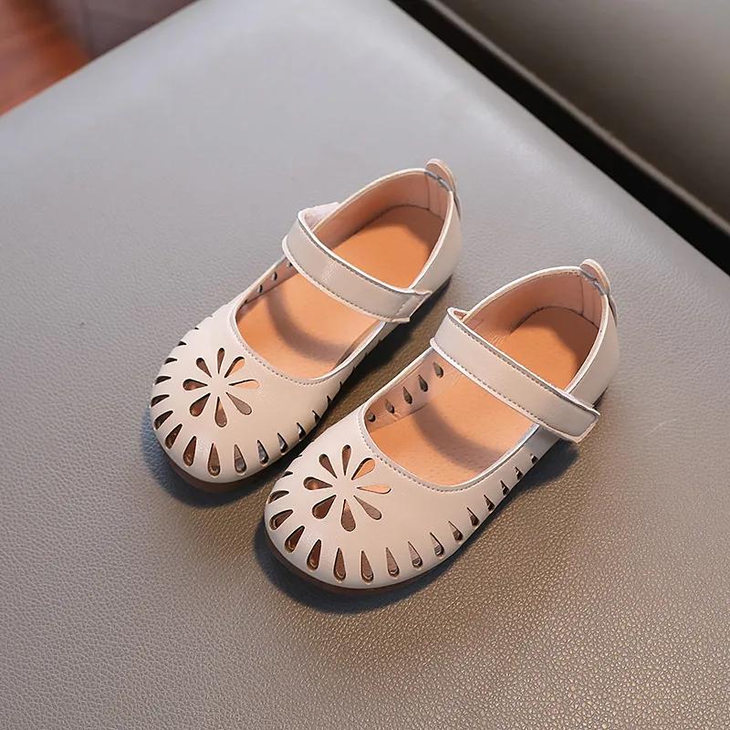 

Обувь для девочек весна-лето с круглым носком, дышащая, полая, из искусственной кожи, с плоским дном, нескользящая обувь 22 бежевый