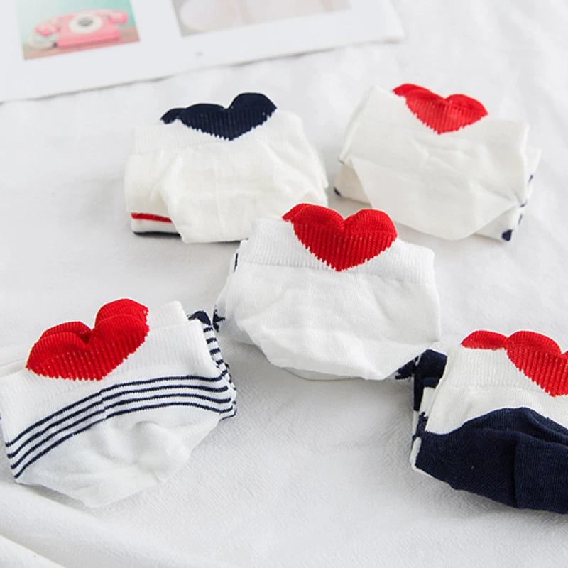 Fashionista Alert: 3 Pairs of Women's Short Socks with Adorable 3D Heart Shaped Heels!