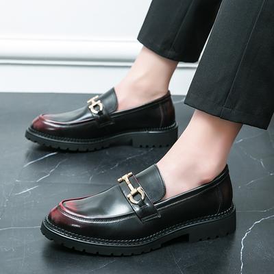 Modische Leder Herrenschuhe Slipper Mode Loafer Klassische italienische Freizeitschuhe Herren Partyschuhe Outdoor Büro Hochzeitsschuhe Herren