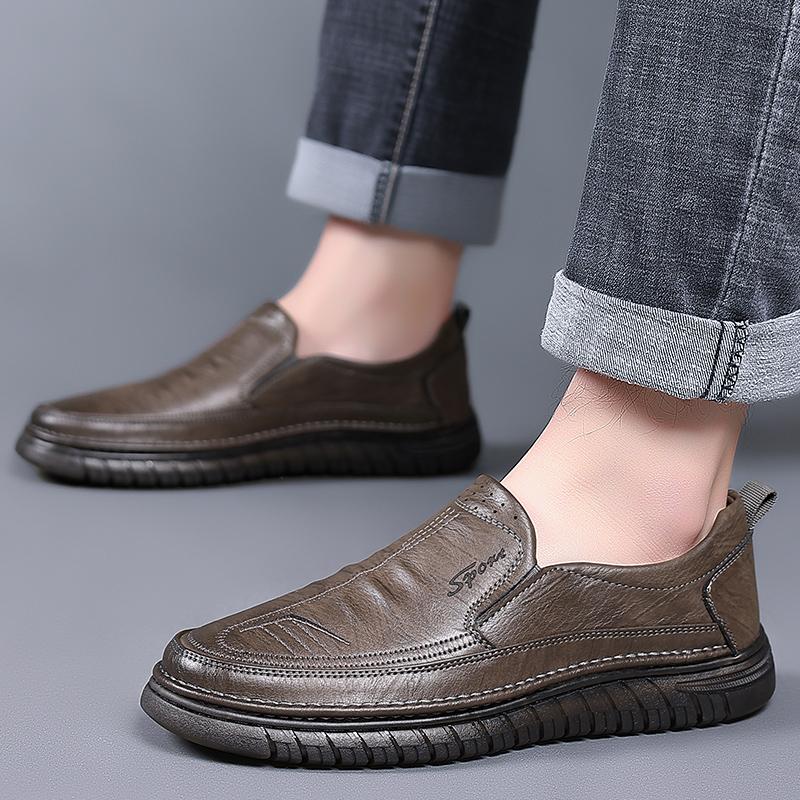 Fashion Stylish Mens Slip on Shoes Lightweight Men Casual Summer Shoes All-match Male Comfortable Sneakers Hot Sale Men's Driving Shoes