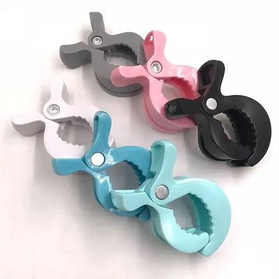 2 Stück Babykinderwagen-Klemme Alligator-Klemme Kinderwagen-Hering Tragbarer Kinderwagen-Haken Kindersitz für Kleinkinder Babykinderwagen-Zubehör