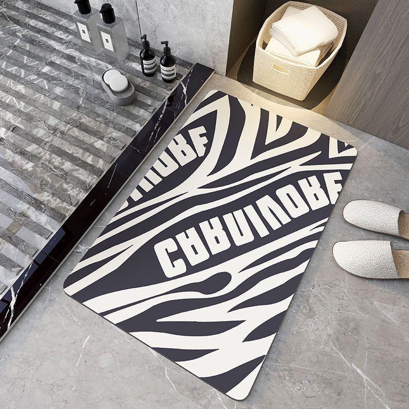 Modern Minimalist Diatomaceous Earth Bath Mat Non-Slip Absorbent Floor Bathroom Shower Area