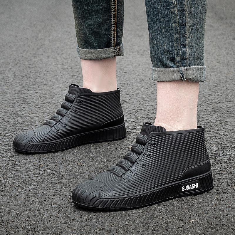 Korean Style Men's Waterproof Short Ankle Rain Boots for Spring/Autumn - Versatile Rubber Shoes for Outdoor, Work, and Fishing