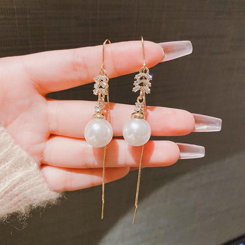 New Trendy Exquisite Fashion Micro-inlaid Zircon Pearl Fringed Ear Line Women's Personality Thin Earrings