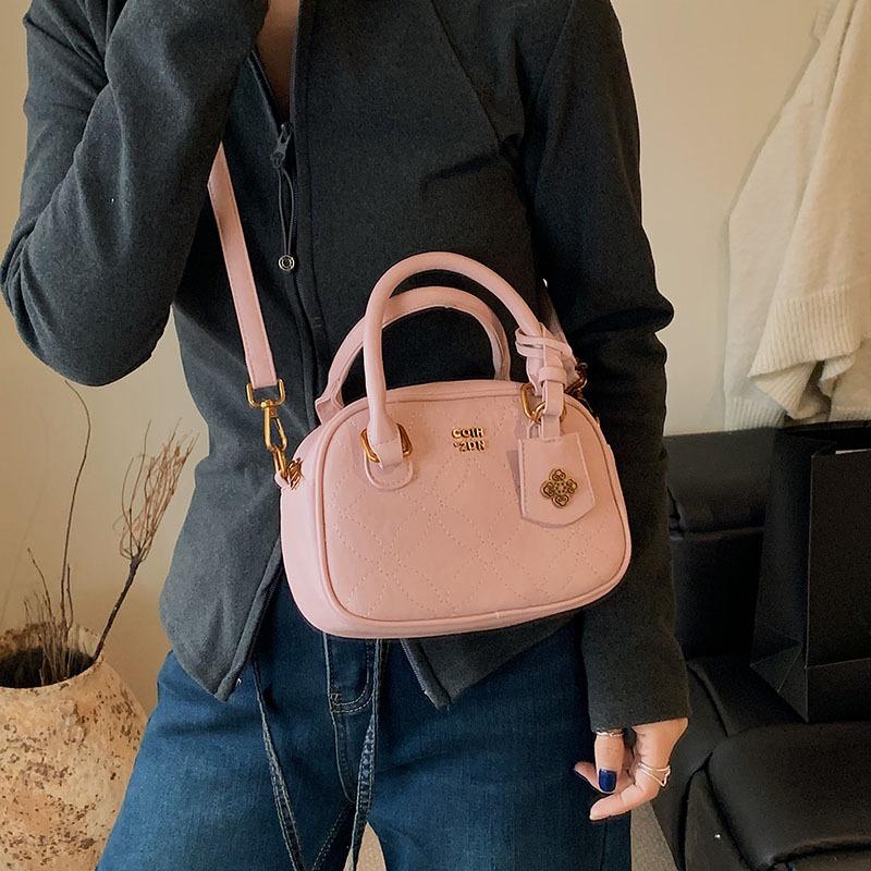 Retro High-end Hand Carry Small Square Bag Women's New Fashion Versatile Shoulder Bag Commuter Messenger Bag