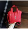 Bags Women's New Handbags Bucket Bags Fashion Versatile Commuter Large Capacity Messenger Bags Women's Bags Tide