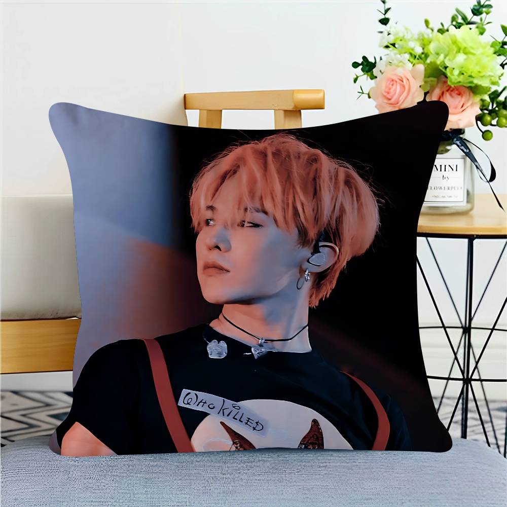 

Singer G-G-DRAGON Maple Design Cushion Cover Happy Autumn Harvest Decor Holiday Decorati Pillow Cover 12x12Inch