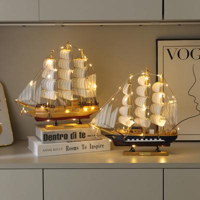 Navegación Suave Velero Pequeño Pintado Creativo Adornos de Madera Hechos a Mano Artesanías Modelo de Velero Tienda Decoración del Hogar