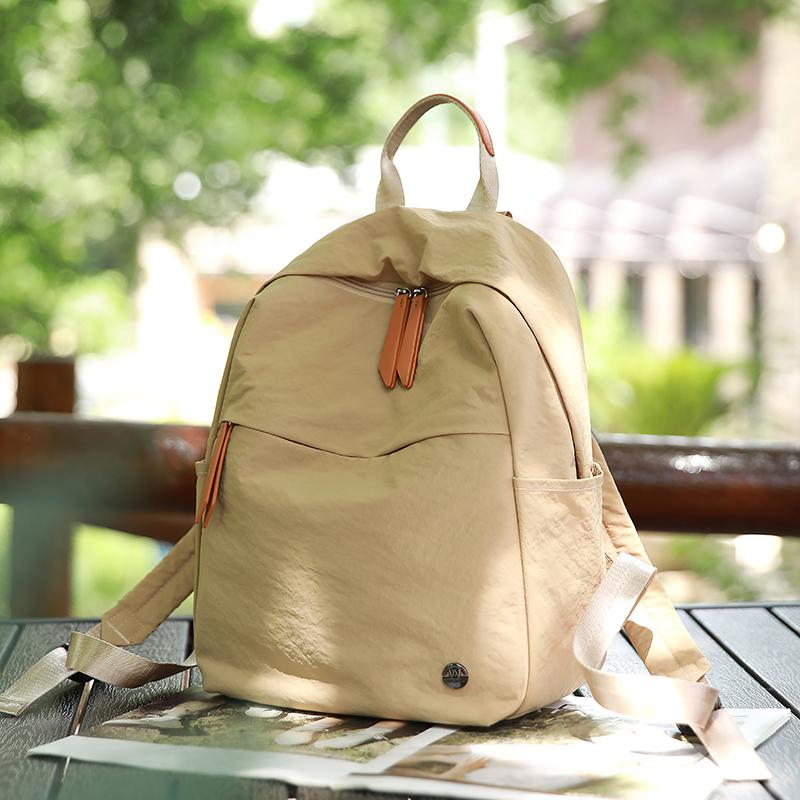 Women's Large Capacity Travel Backpack Fashionable Trendy Student Bookbag Urban Simple Style Durable Wear Resistant