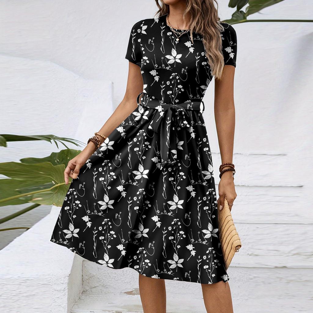 Women's Fashionable Print Round Neck Loose Short Sleeved Pocket Pullover Dress
