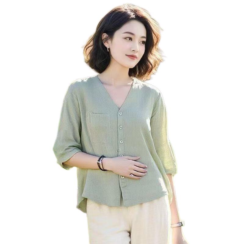 2026 Summer Fashion Slimming Collar Shirt with Flattering Five-Point Sleeves for Women