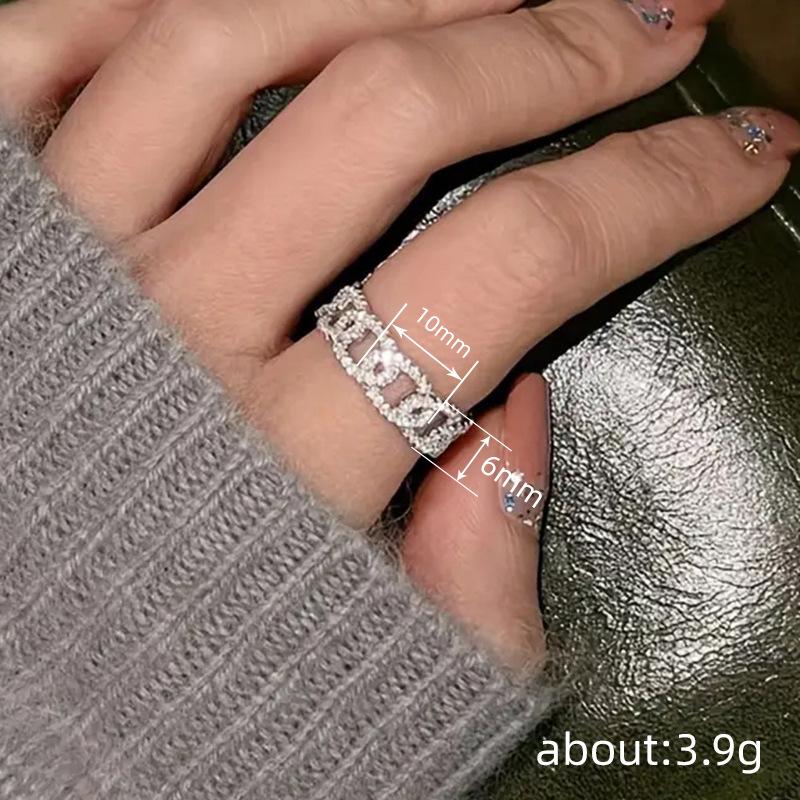 Ring Female Internet Celebrity Han Fan Geometric Buckle Jewelry Light Luxury Ring