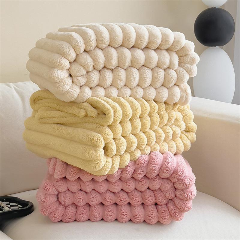 Office Nap Blanket With Solid Color Striped Design For Spring Autumn Relaxation