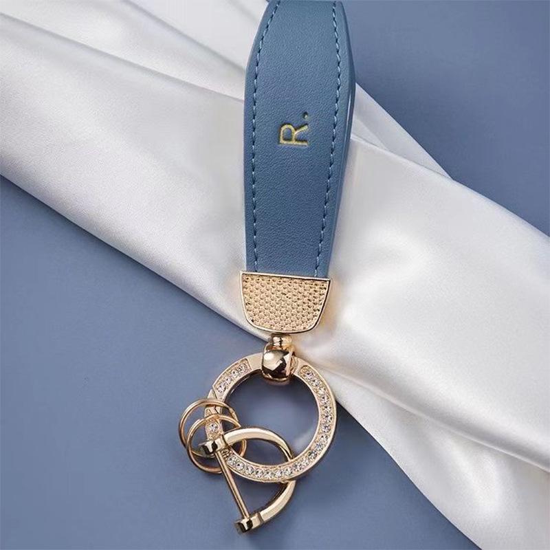 Luxury Rhinestone Key Pendants: Stylish for Men's and Women's Keychains, Ideal for Cars, Electric Vehicles