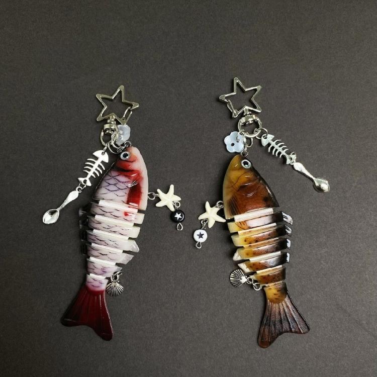 Lure Inspired Keychain Flexible Multi Joint Fish Keyring For Outdoor Enthusiasts Alloy Resin Key Holder Accessory