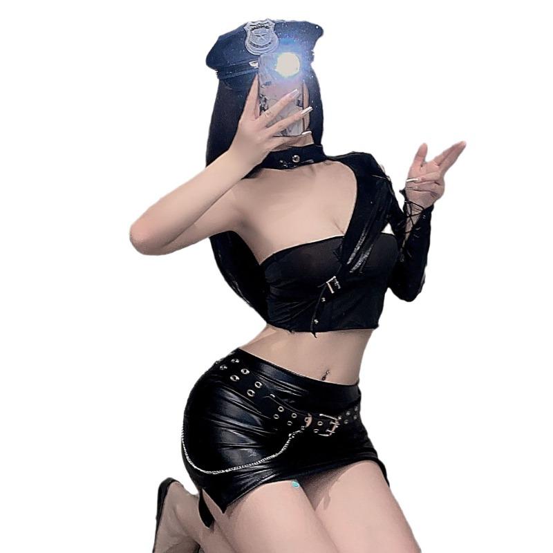 Sexy Underwear, Locomotive Clothes, Exposed Chest Bundle, Tights, Outer Wear, Split Outdoor Low-cut Leather Skirt, Large Size.