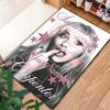 Sabrina Carpenter Fan Art Brugerdefineret Navn Tæppe til Stue Soveværelse Hjem Sofa Dekoration Børns Leg Skridsikker Gulvmåtte