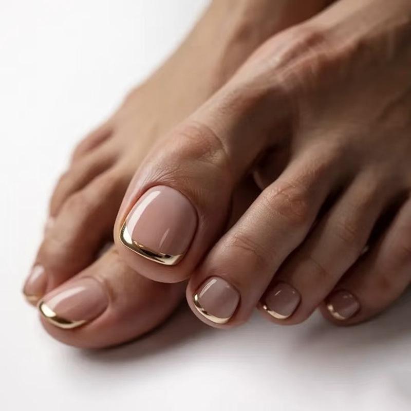 

Trendy Wearable Short Square Toe Nails - Easy Manicure & Pedicure