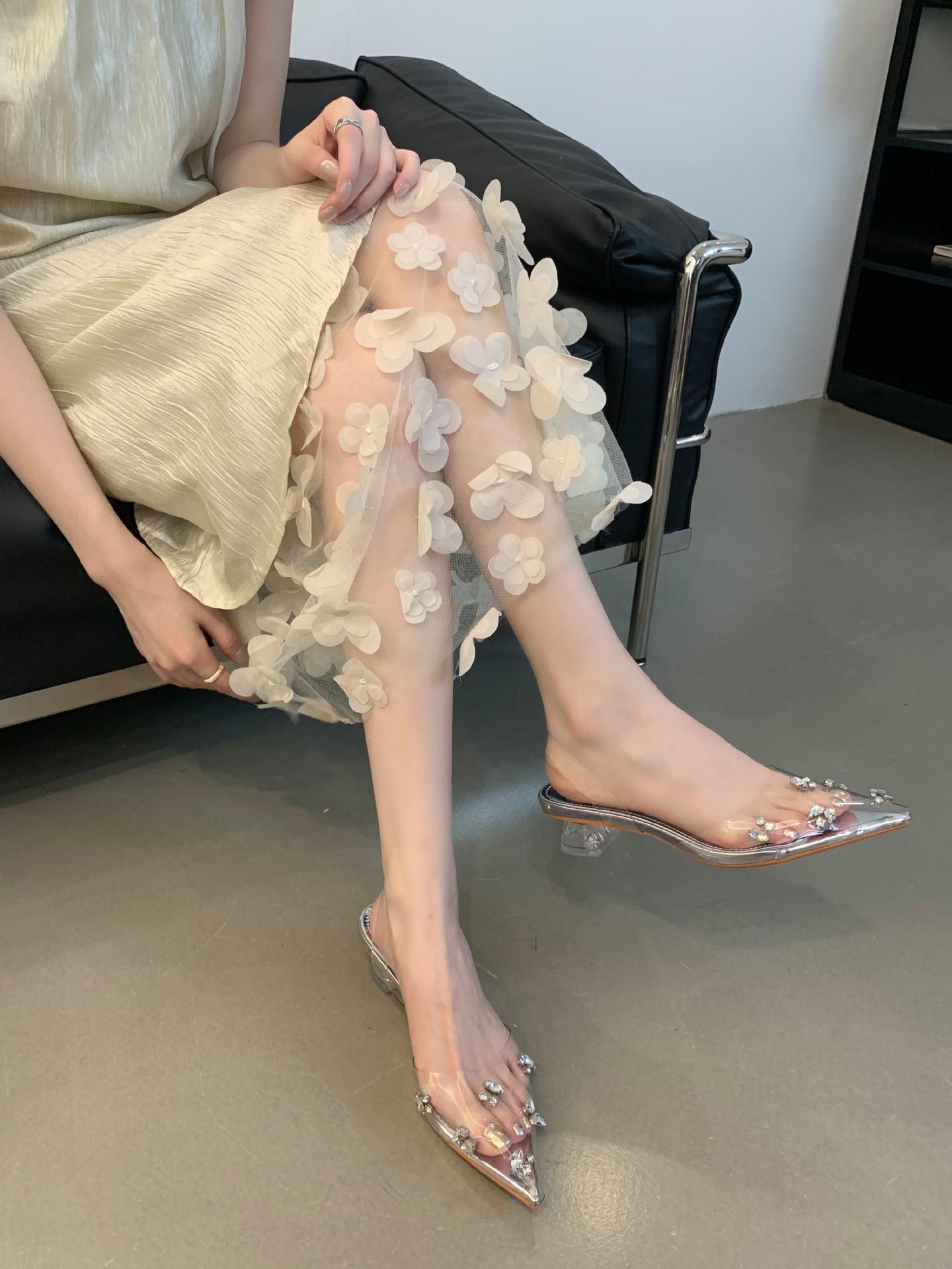 

Baotou back empty sandals women s summer transparent crystal thick heel rhinestone beaded pointed high heels 40