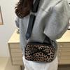 Yogodlns Neue Mode Unterarm Taschen Trendy Leopard Print Schulter Tasche Geldbörse PU Leder Umhängetasche Messenger Bag Frauen