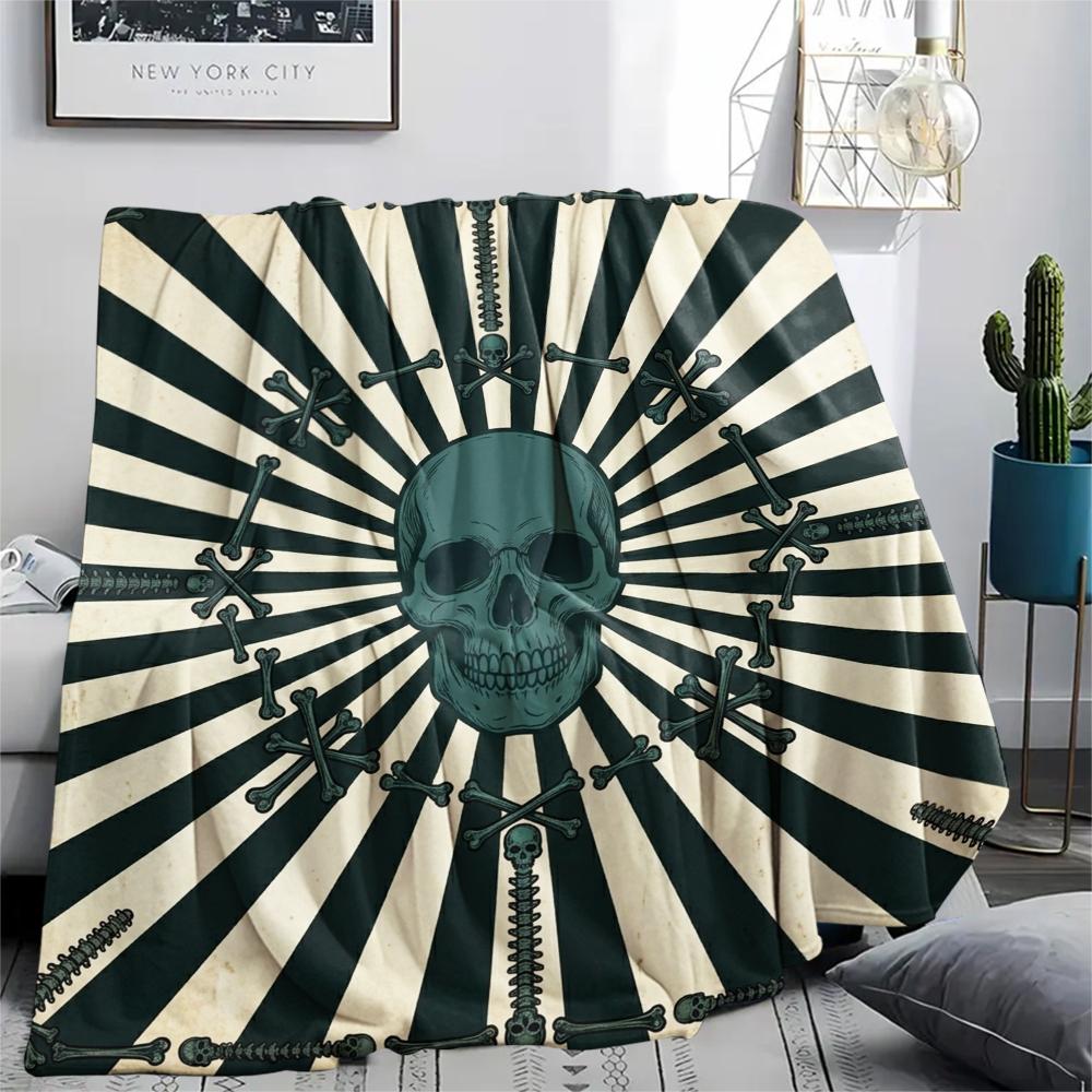 1Pc Skull Print Flannel Blanket, High quality Comfortable for All Seasons, Home Decor, Warmth and Comfort, Perfect for Christmas Gifts W52