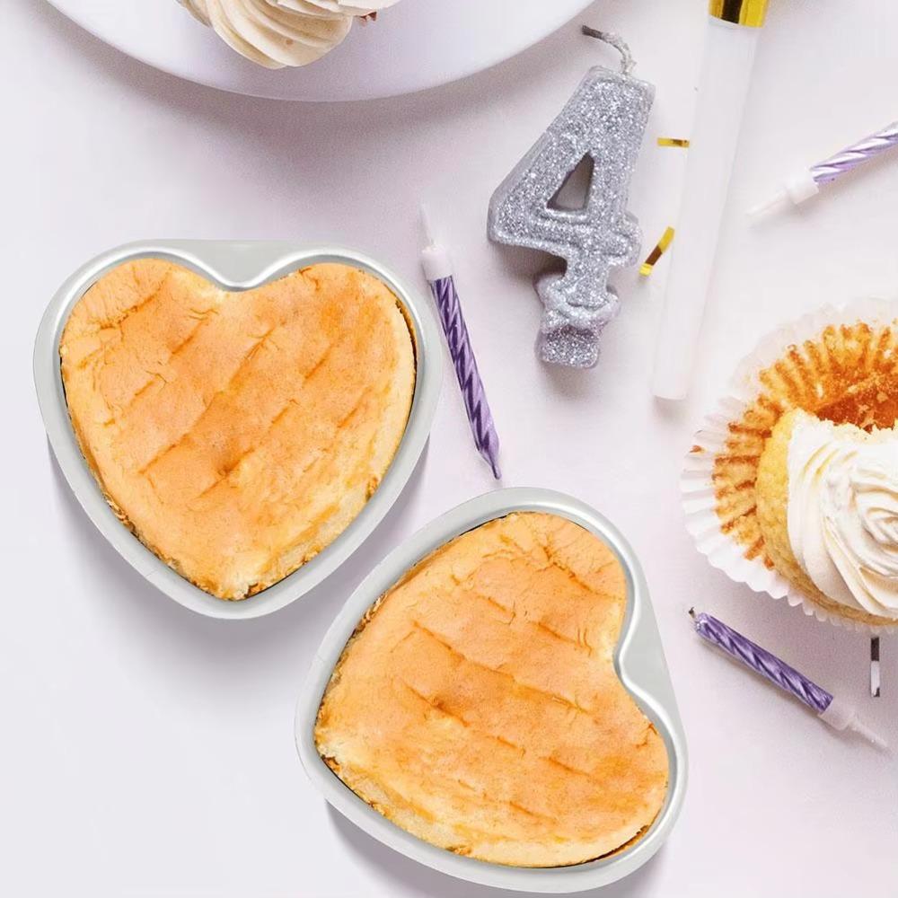 Aluminum Zinc Zinc Alloy Heart Shaped Cake Pan Removable Bottom Metal Heart Cake Baking Pan  Desserts
