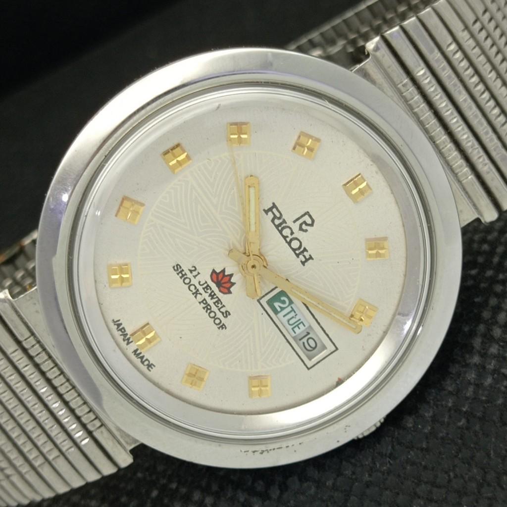 

Б/У RICOH AUTOMATIC JAPAN MENS OVAL SHARE WATCH a309696-1 Sku587f-a309696