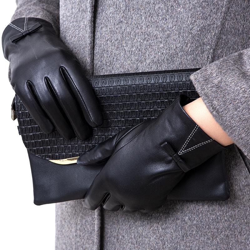 Clothing Accessories Sheepskin Gloves with Fleece and Thickening Warm and Windproof for Driving and Cycling Touch Screen Women's Gloves