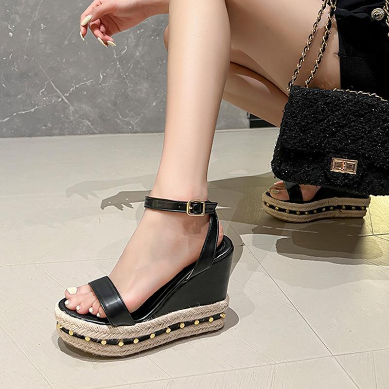 One-word high-heeled shoes women's platform 2025 summer new style simple woven hemp rope wedge sandals