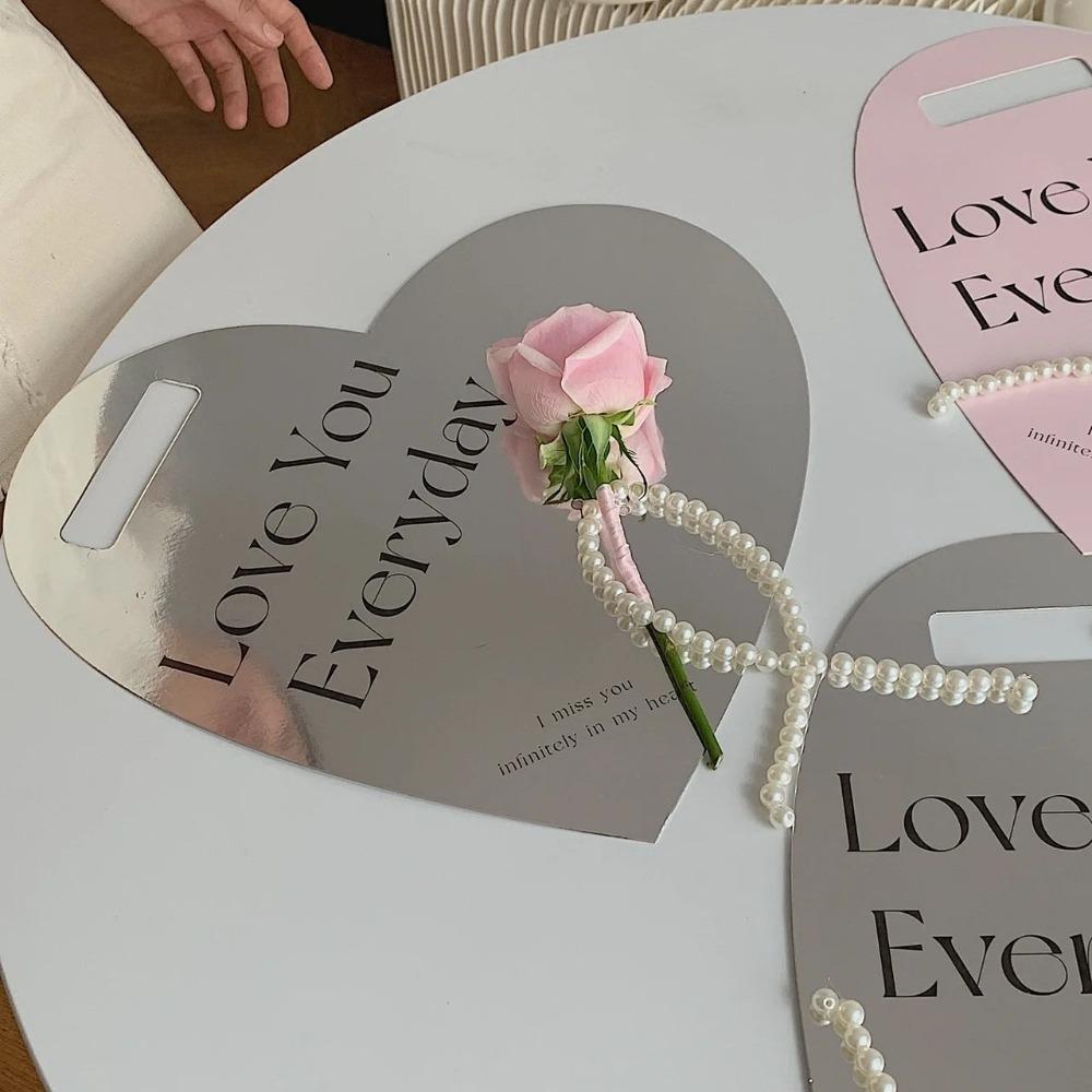 Flower Handbag Packing Material Heart-shaped Bouquet Handheld Flower Box New Flower Wrapping