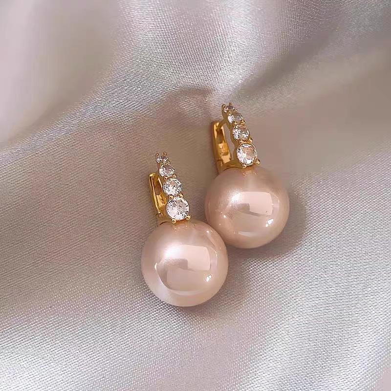 Elegant Pink Faux Pearl Earrings for Women – Trendy French Design with High-End Luxury Appeal