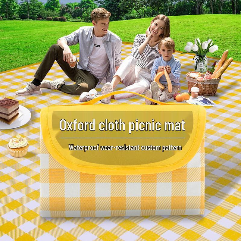 Eco-Friendly Oxford Cloth Outdoor Picnic and Camping Mat - Moisture-Proof and Safe