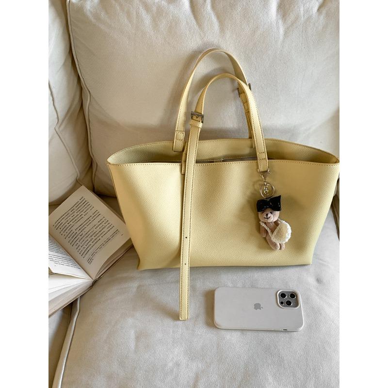 

Shoulder bag women s large-capacity high-end sense New handbag design sense Commuter style tote bag women жёлтый