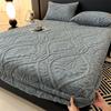 3PC Bedding Set Bedcloth Warm Winter Bed Cover 3D Embossed Velvet Mattress Cover Tafferta Bedsheet Winter Warm Fitted Sheet Mattress Protector