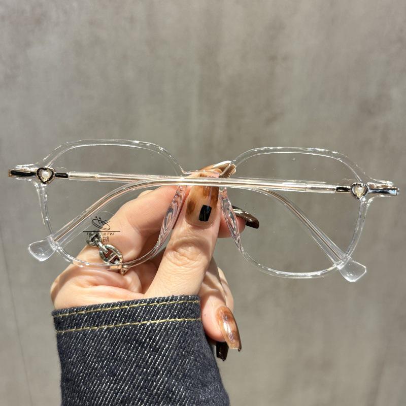 Women’s High-End Myopia Glasses Frame: Cool Tea Color, Anti-Blue Light, Slimming Design, Enhances Fairness, Prescription-Compatible.