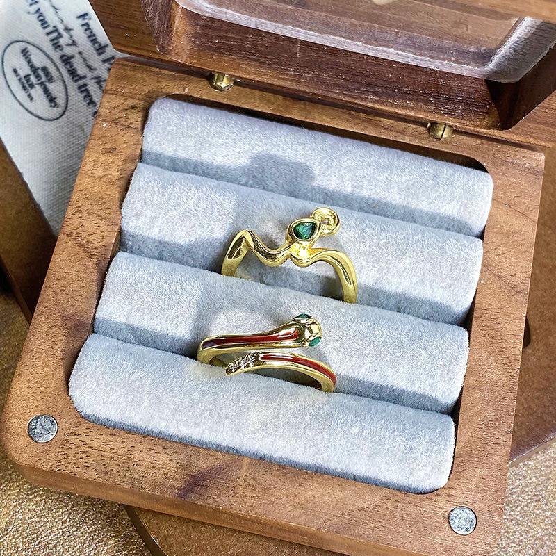 Medieval Style Serpentine Coin Opening Ring Niche Design Retro Light Luxury High-End Sense Dripping Oil Personalized Ring