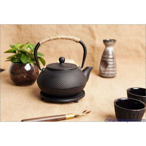 HwaGui Ironware Trivet, Kettle Holder, Cast Iron Pot Holder, Teapot Holder, Bottle Holder, Cookware, Ironware (Round)
