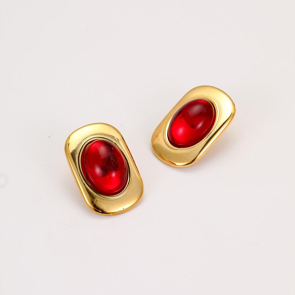 GEMCHIC Women's Retro Geometric Oval Stud Earrings Fashion Gold Tone Resin Statement Jewelry