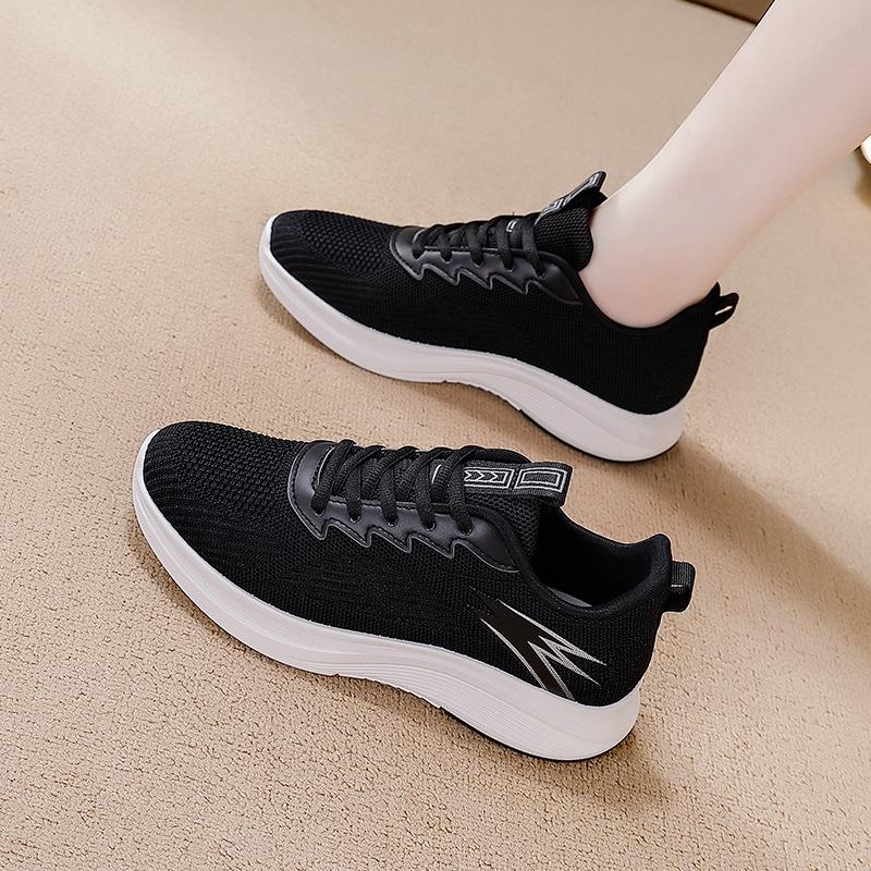 Autumn New Breathable Fly-woven Sneakers Fly-woven Mesh Flat-bottomed Lightweight Soft-soled Running Shoes