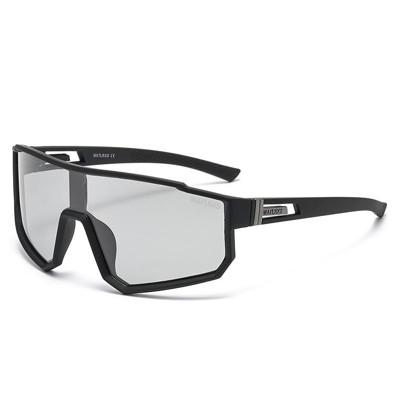 Cycling and Running Color-Changing Polarized Sunglasses for Men, Mountaineering Outdoor Windproof Glasses, New Protective Sunglasses P1609