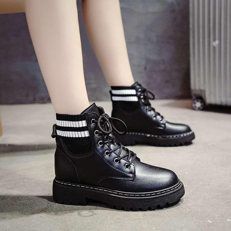 

Black Martin boots women s shoes British style platform short boots student Korean version 2025 new autumn and winter comfortable boots 40