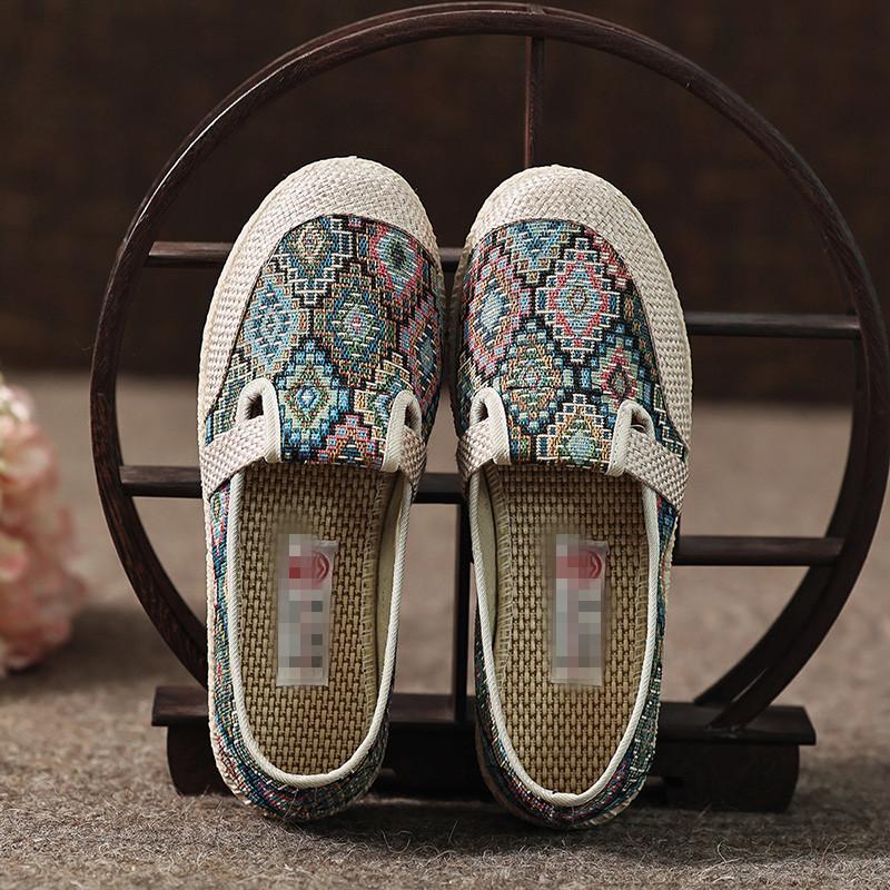 New Beijing cloth shoes linen soft-soled half slippers ethnic style embroidered fisherman shoes lazy style embroidered shoes 35